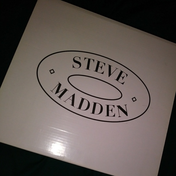 Steve Madden Heels - Picture 2 of 7